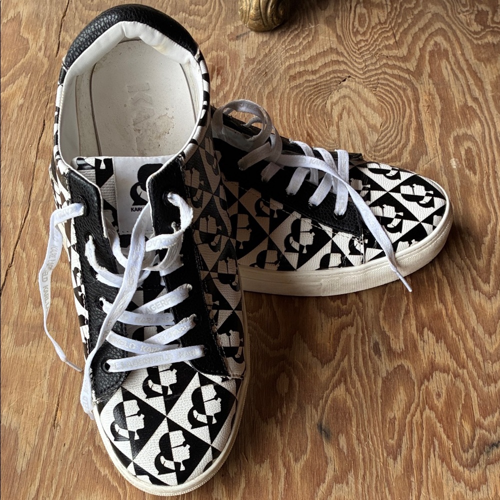 Karl Lagerfeld Black and White Logo-Print Low Top Sneakers